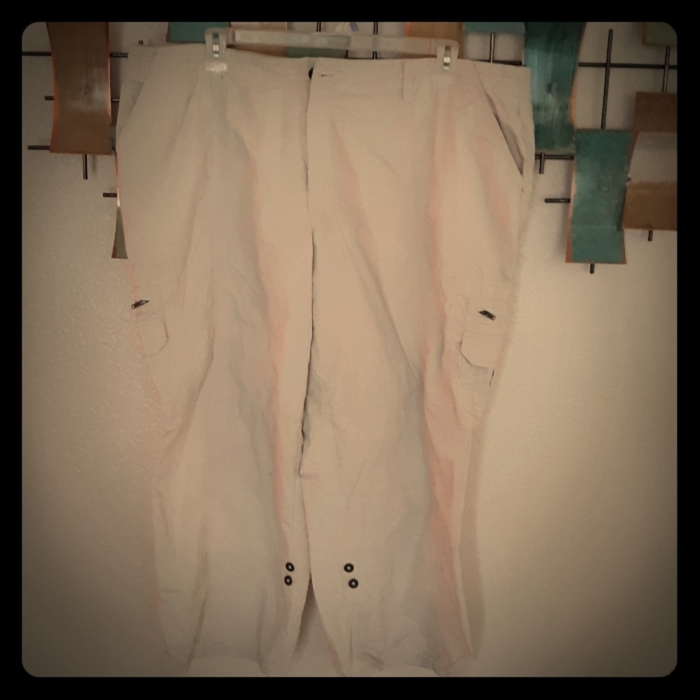 Caribbean Joe beige cargo pants